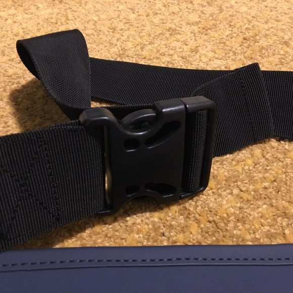 Rains crossbody utility pack / fanny pack in blue with black straps. - Picture 3 of 6